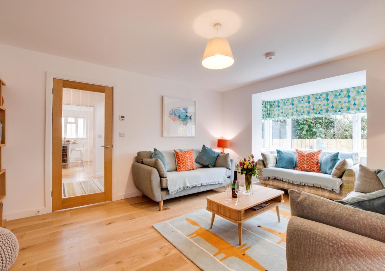 3 Bed in St. Merryn oc-p00725