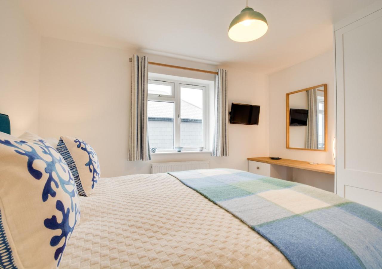 3 Bed in St. Merryn oc-p00725