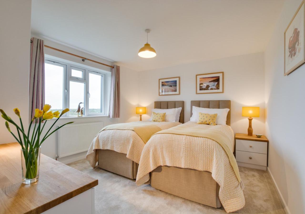 3 Bed in St. Merryn oc-p00725