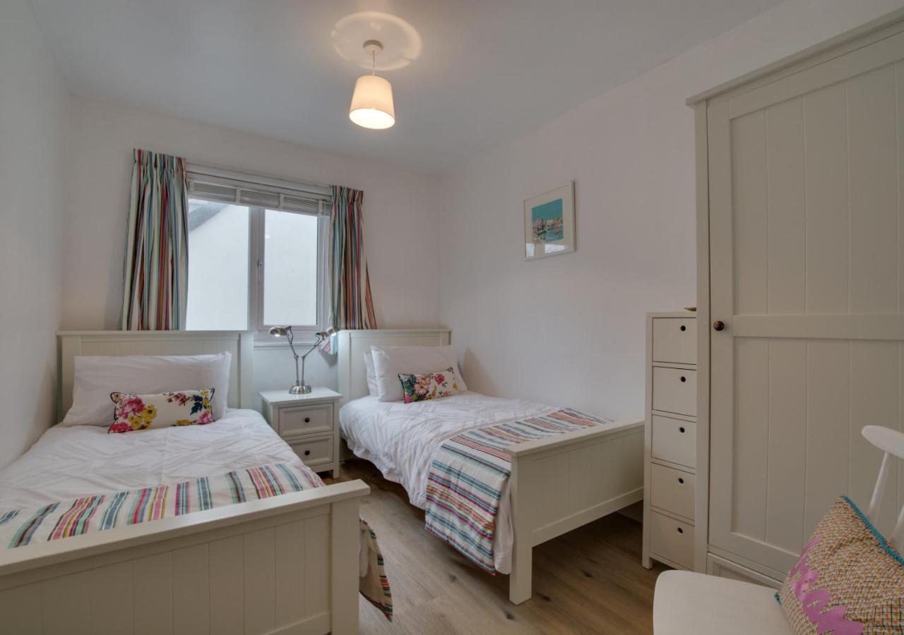 3 Bed in Padstow oc-p00742 view 5