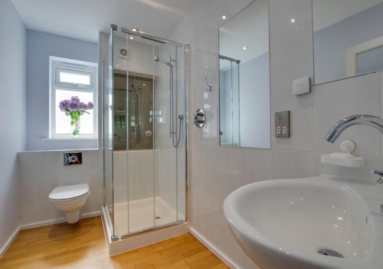 2 Bed in Penzance oc-p00753