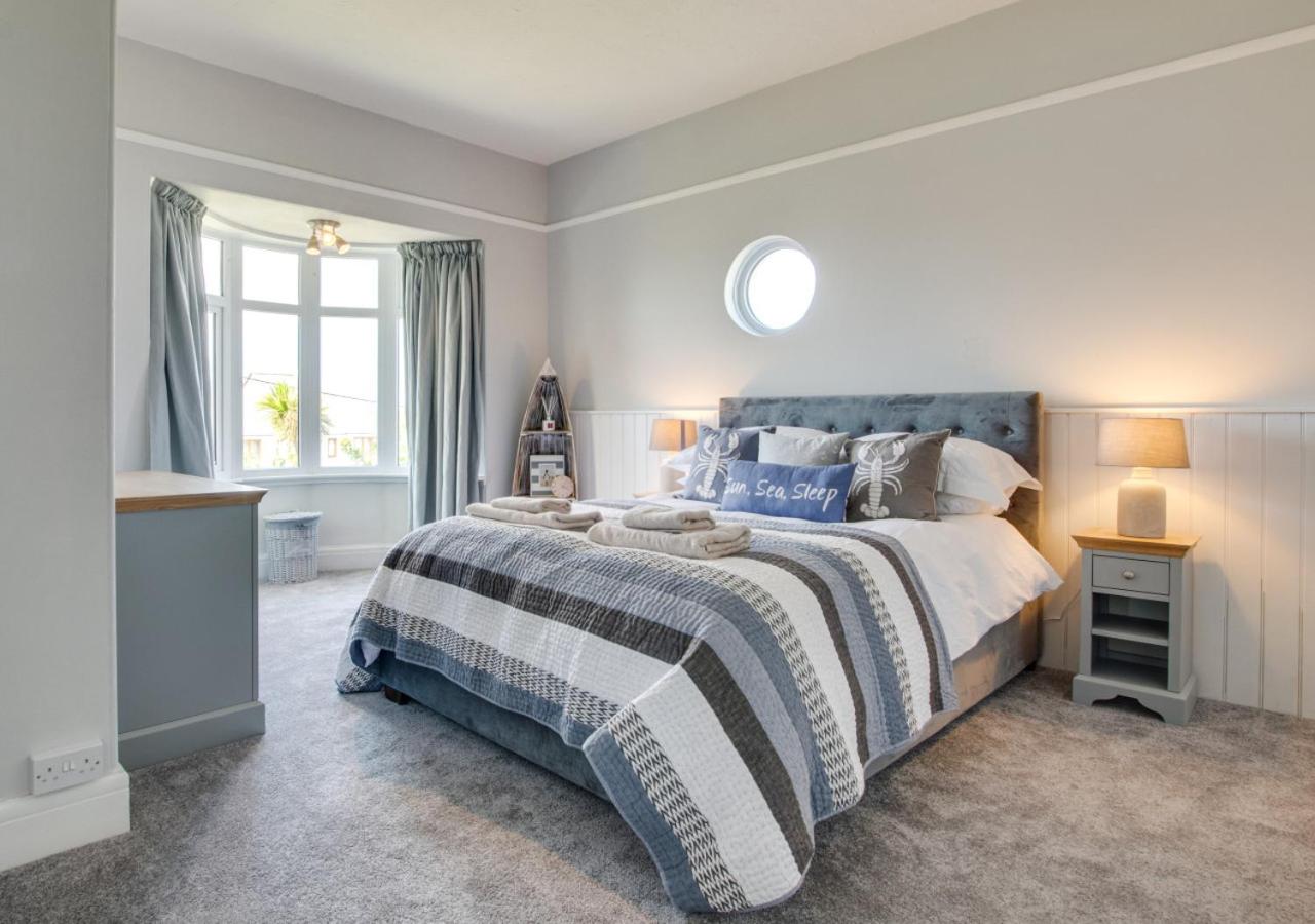 3 Bed in Trevone oc-p00758