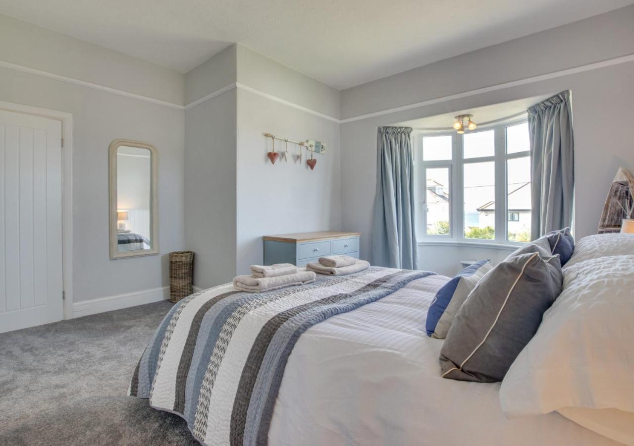 3 Bed in Trevone oc-p00758