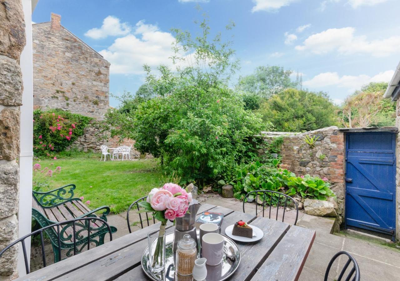 3 Bed in Penzance oc-p00756