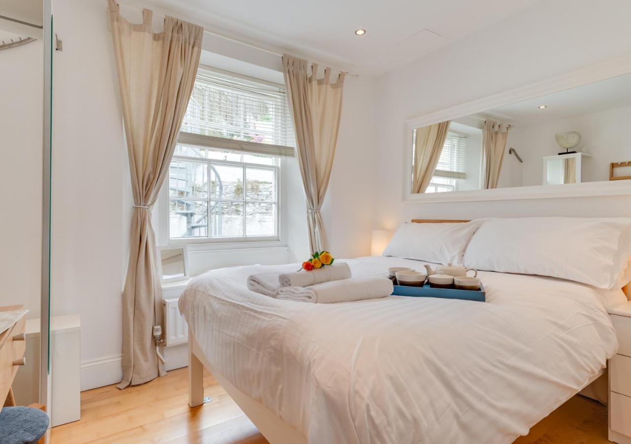 Tolven Apartment 4 Harbour View view 5