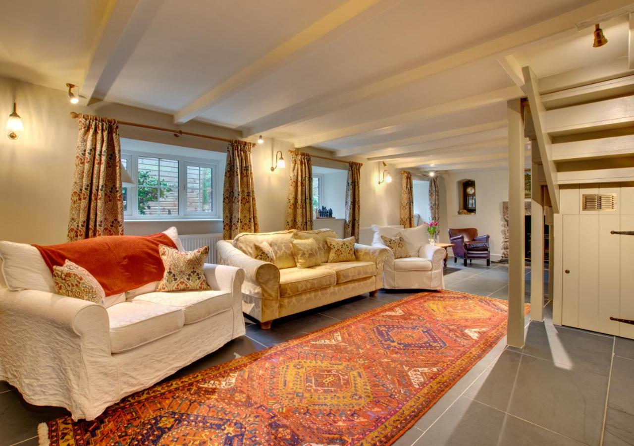 4 Bed in Looe oc-p00795 view 3