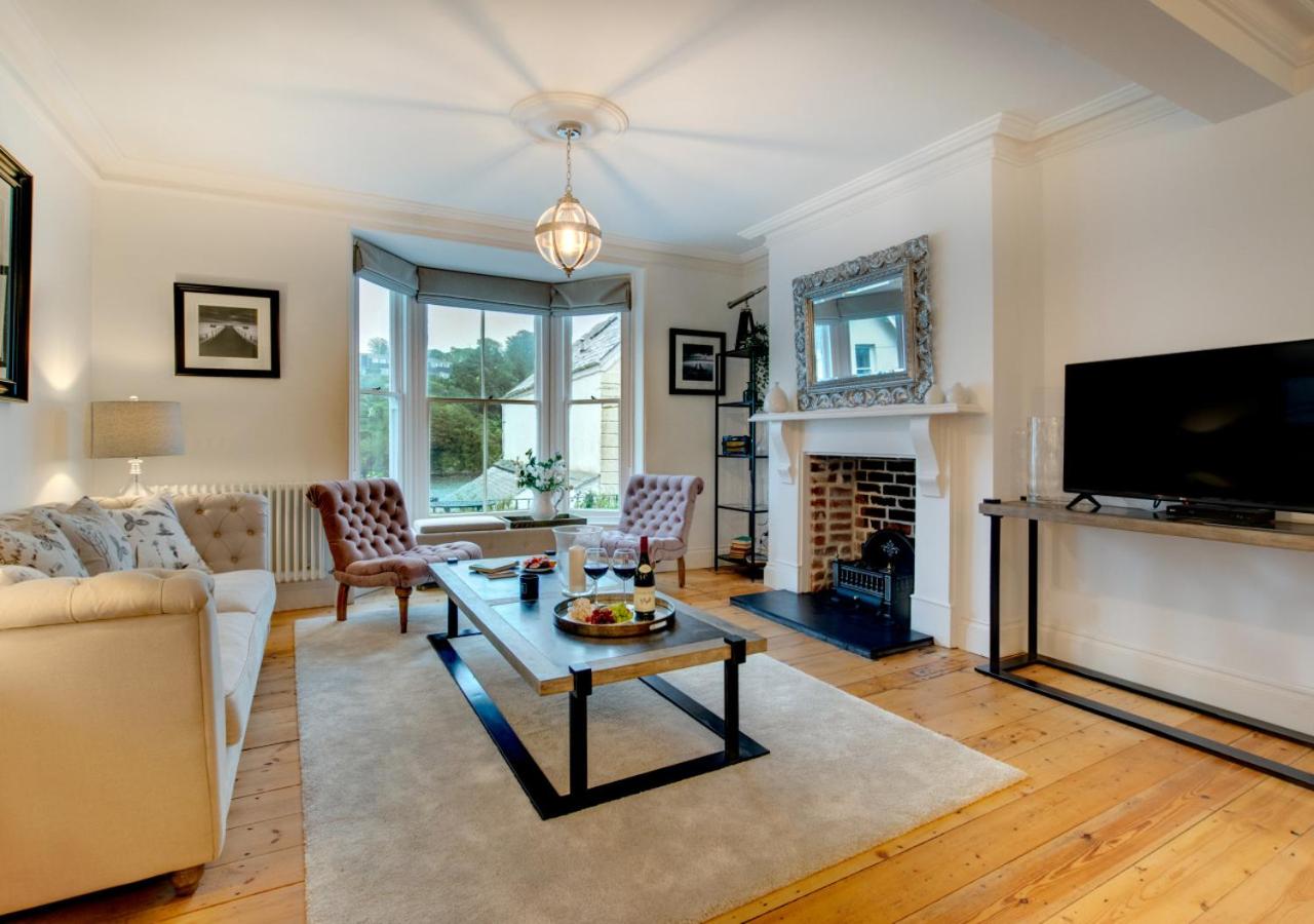 3 Bed in Fowey oc-p00800