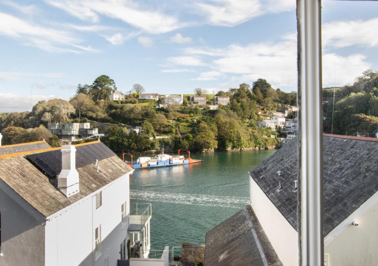 3 Bed in Fowey oc-p00800