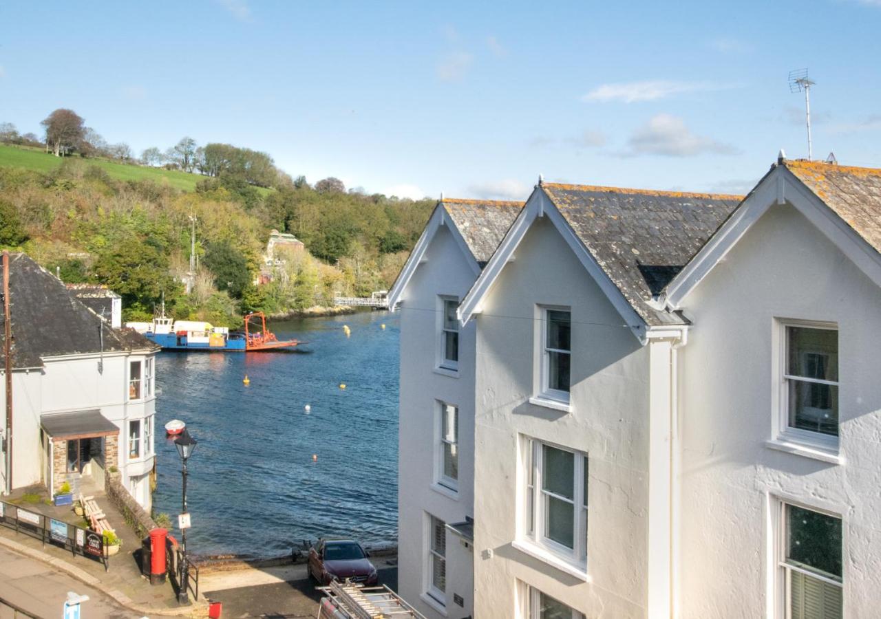 3 Bed in Fowey oc-p00800