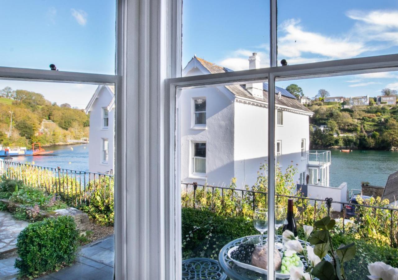 3 Bed in Fowey oc-p00800