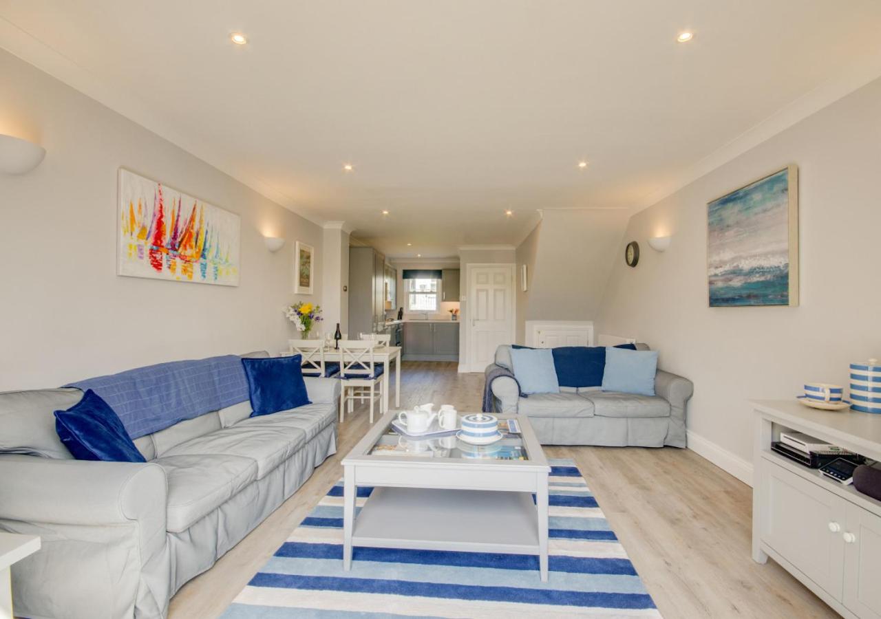 2 Bed in Fowey oc-p00857