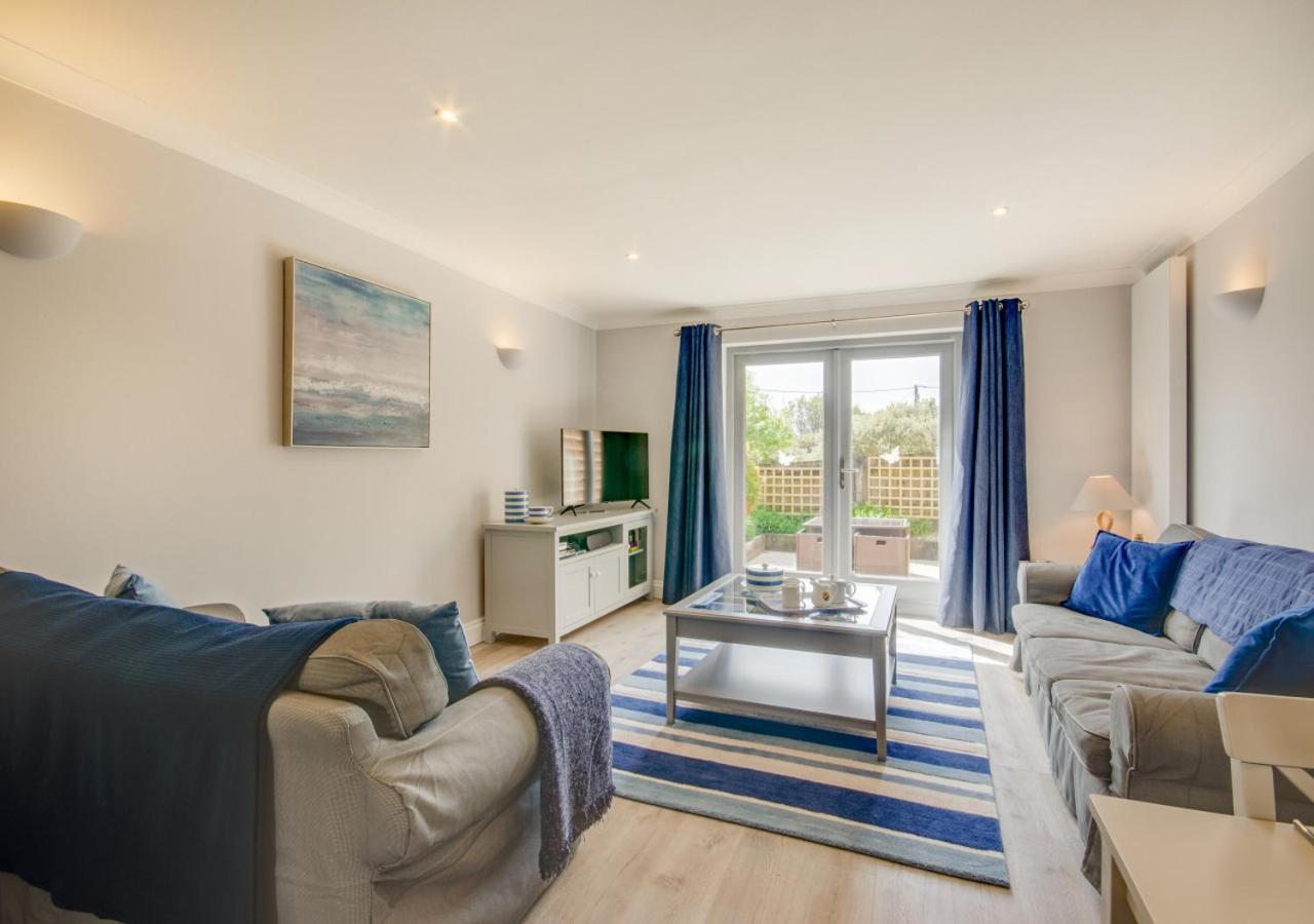 2 Bed in Fowey oc-p00857