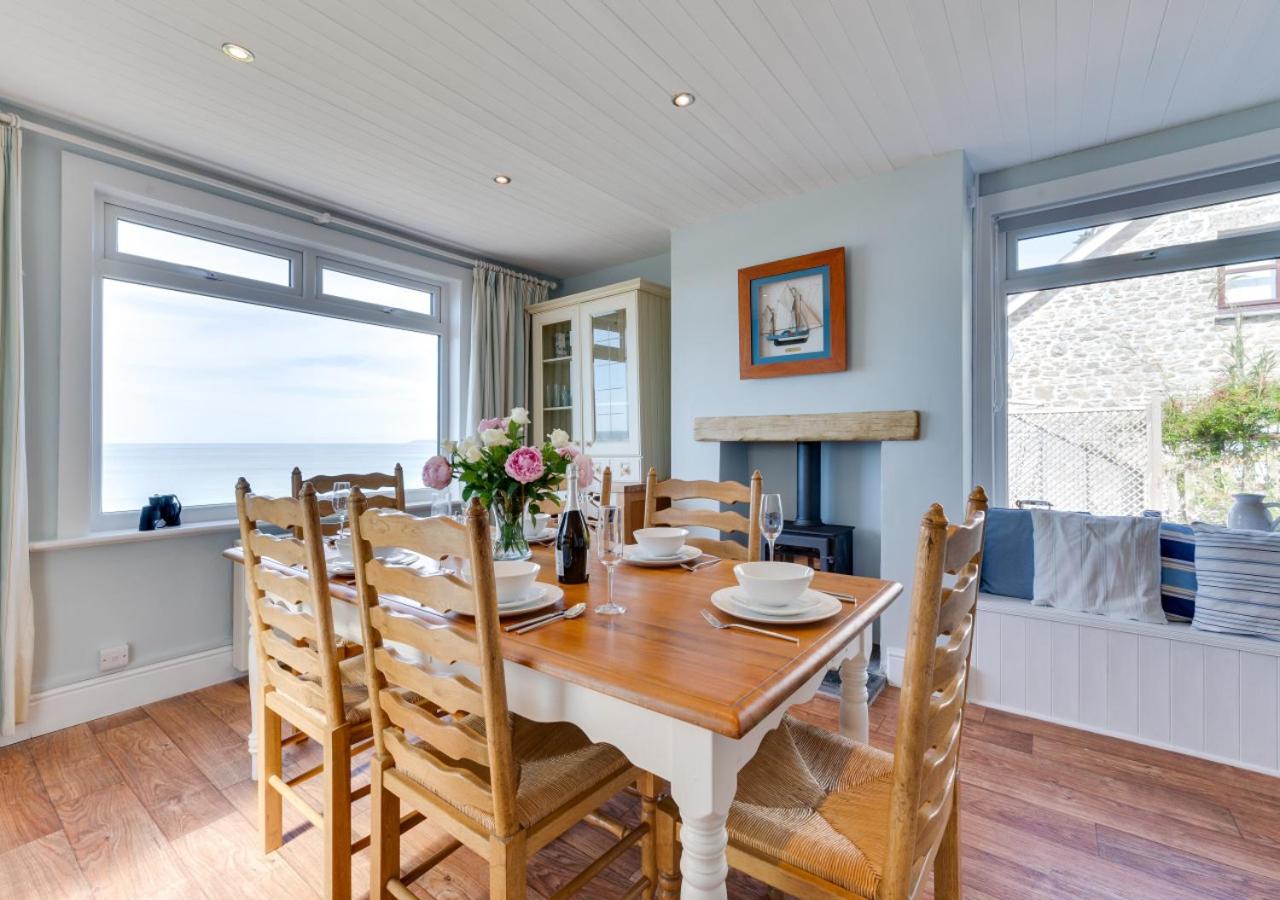 3 Bed in Praa Sands oc-p00859