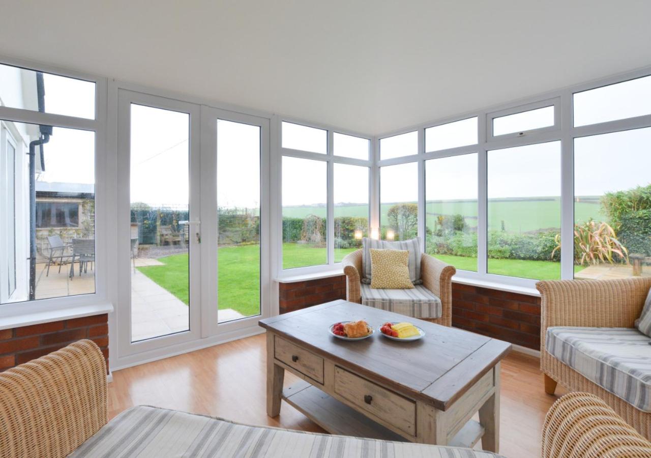 4 Bed in Trevone oc-p00863