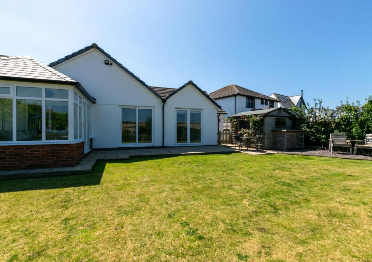 4 Bed in Trevone oc-p00863