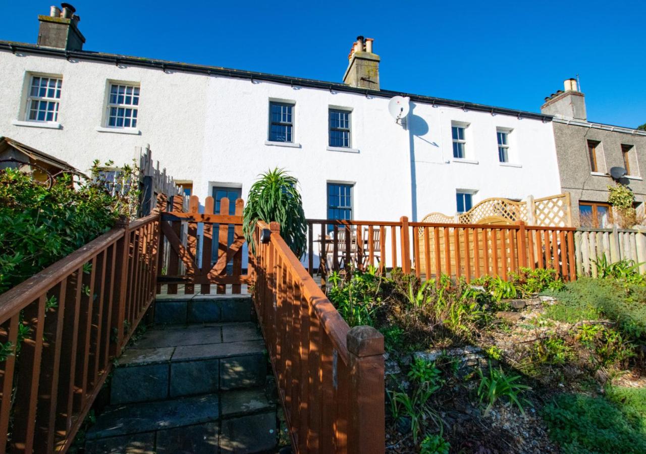 3 Bed in Gorran Haven oc-p00812