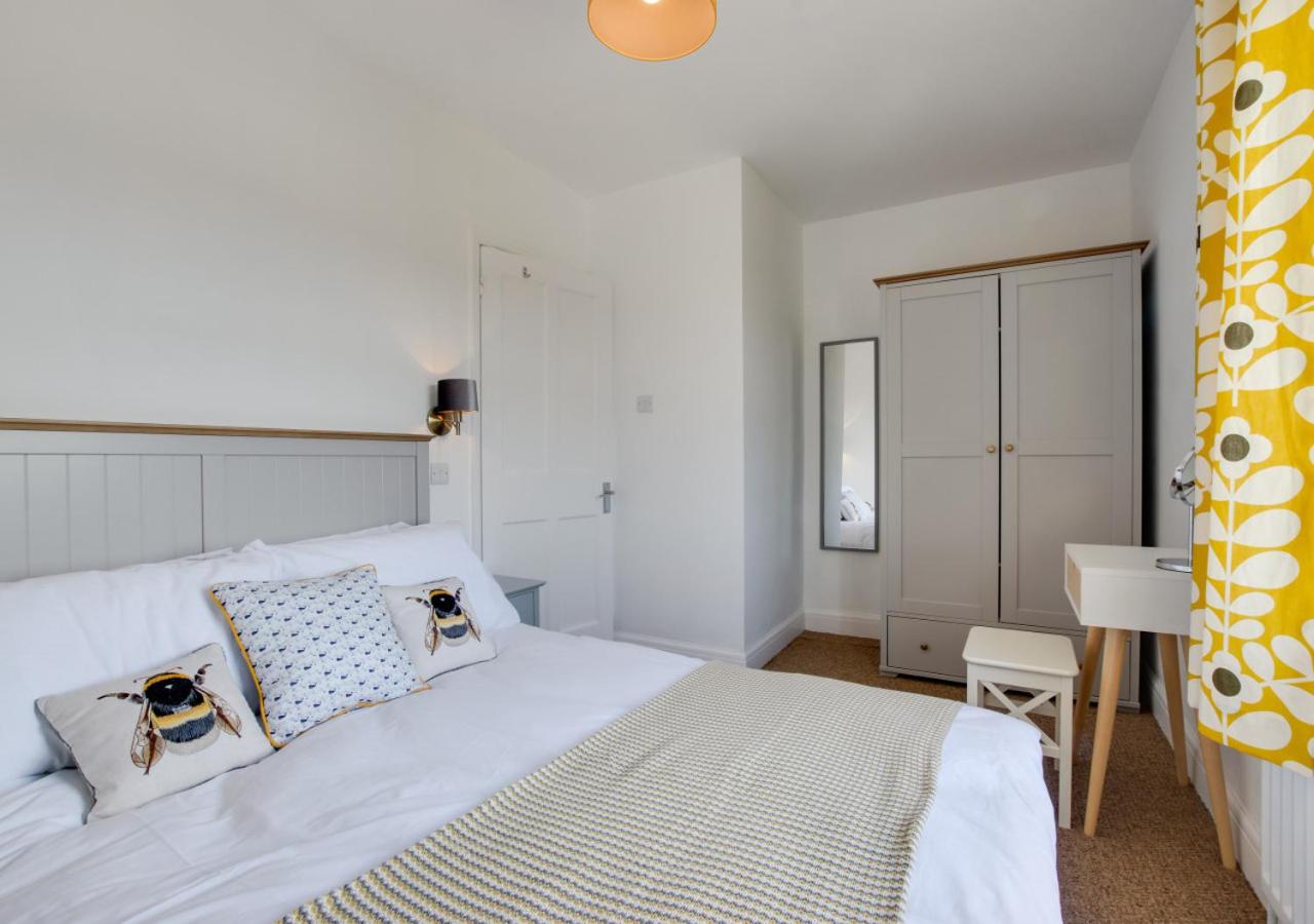 3 Bed in Padstow oc-p00878