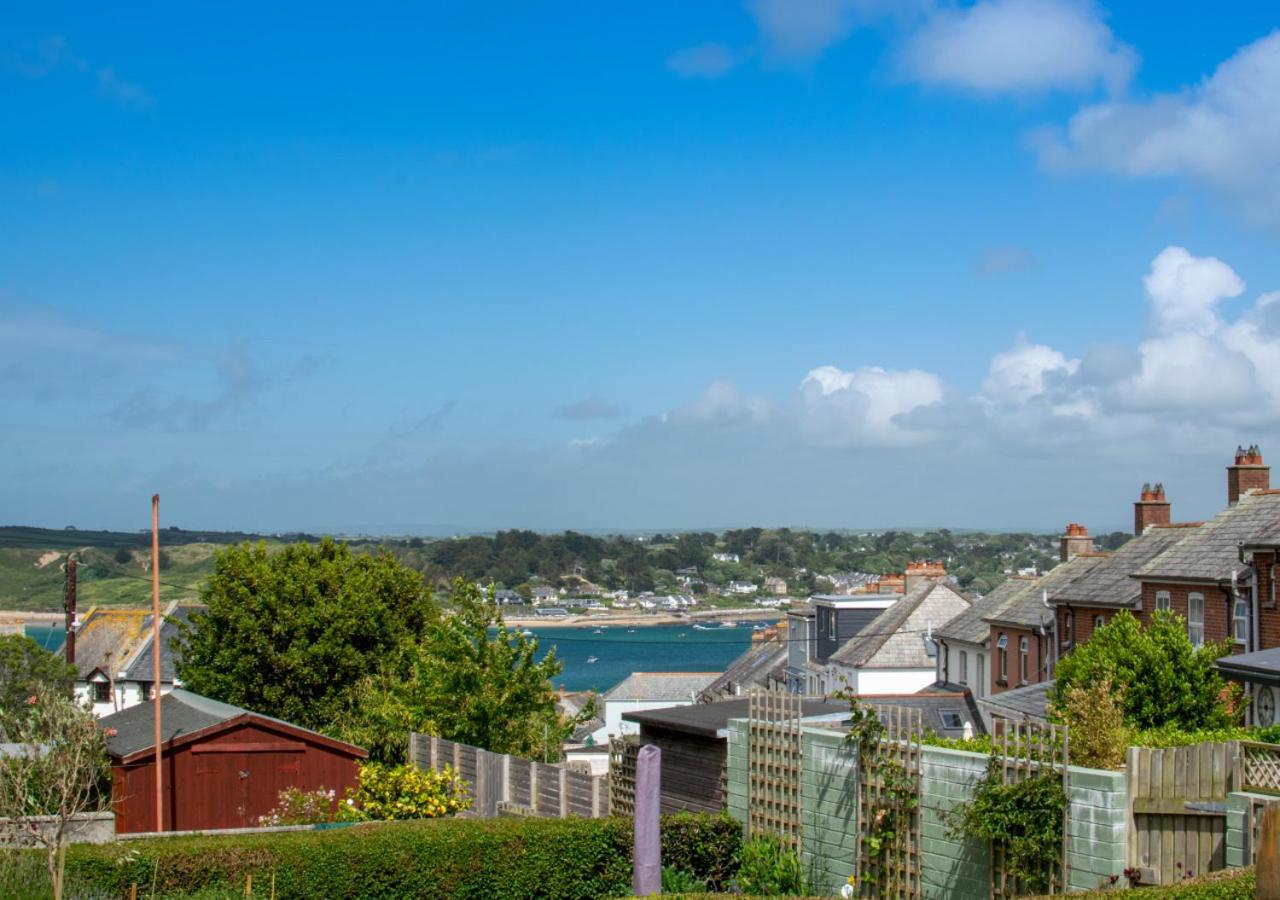 3 Bed in Padstow oc-p00878