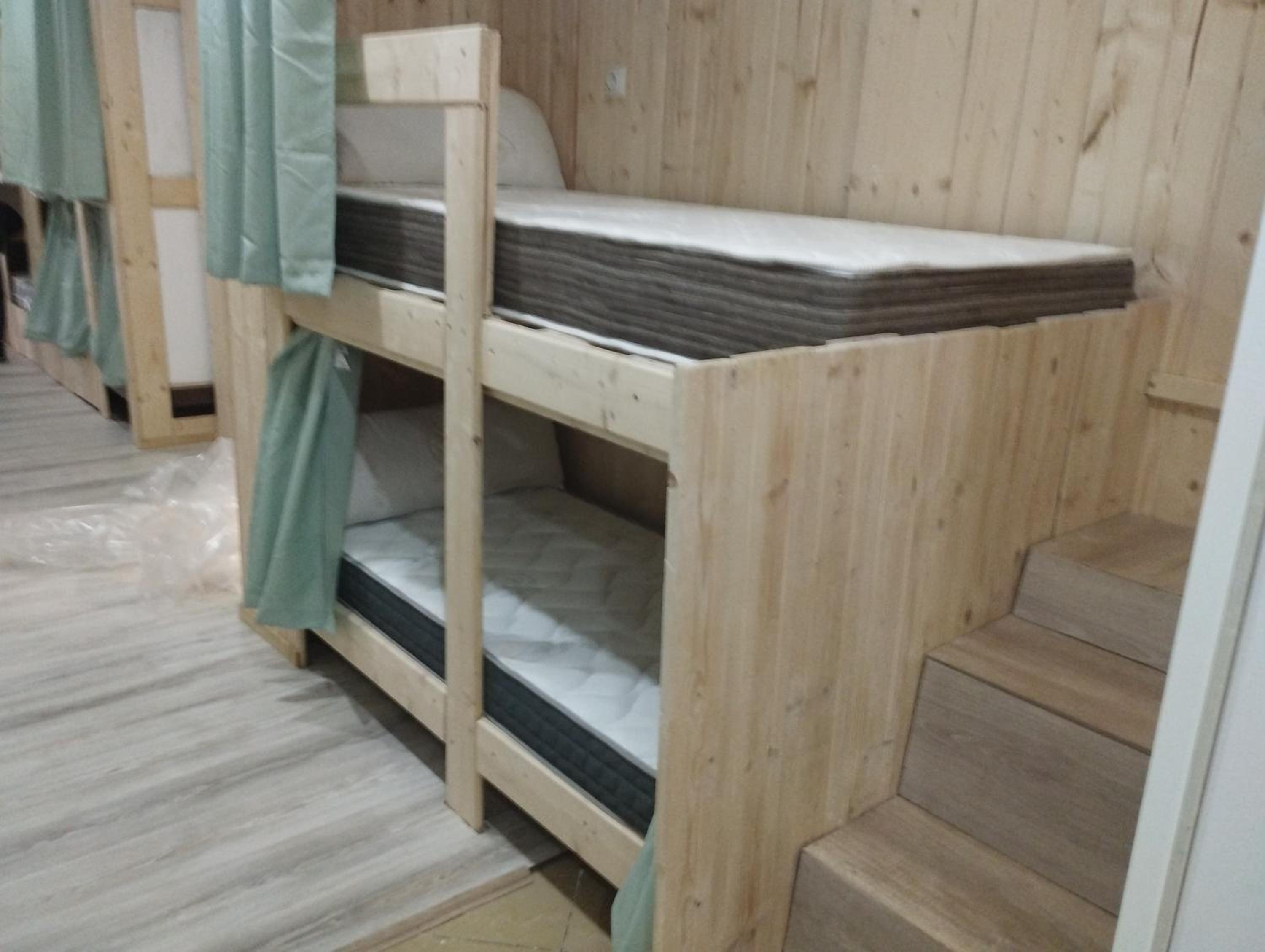 Hostel Bretema
