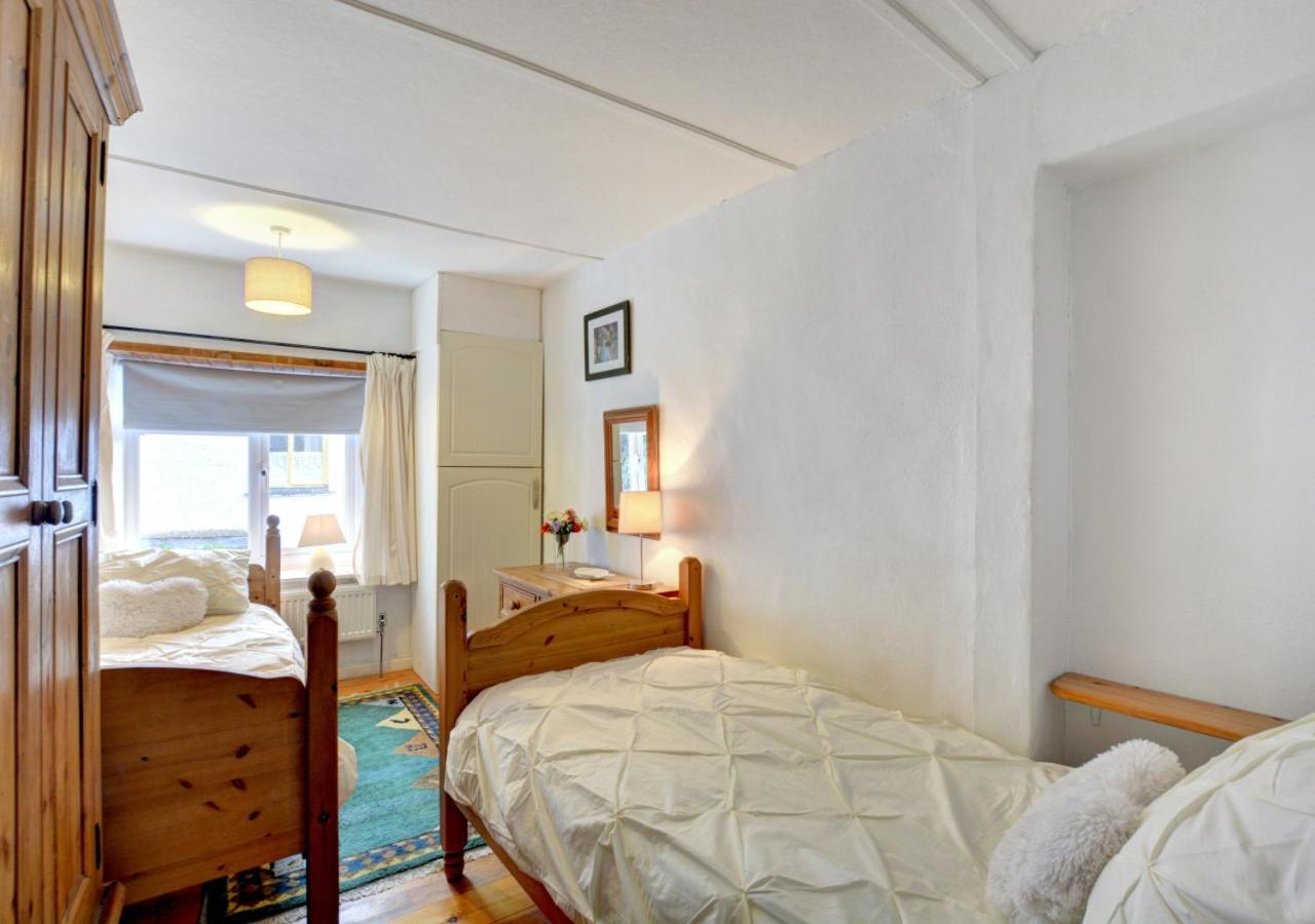 2 Bed in Padstow oc-p00394