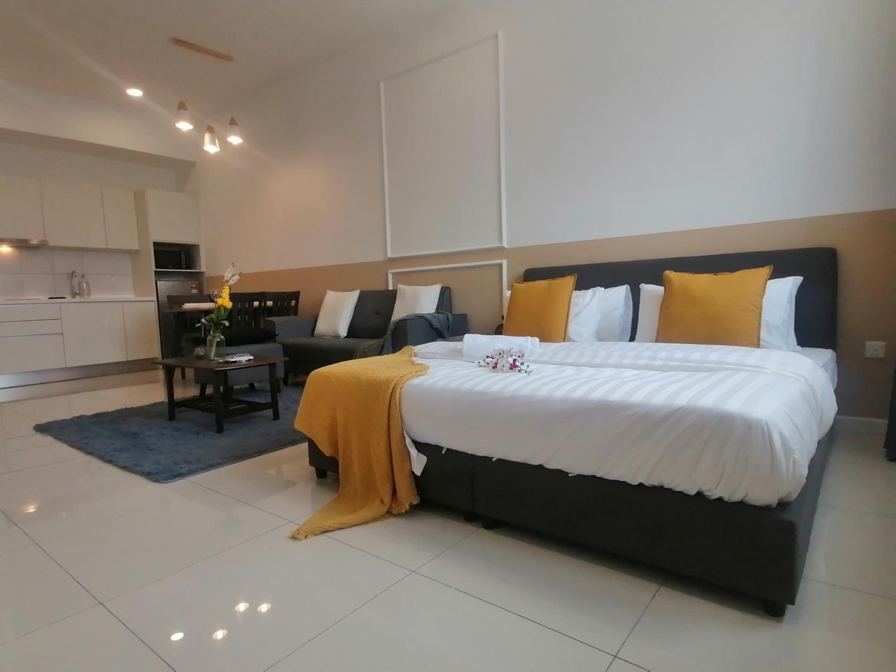 Chambers Residence by Grand Royal Suites
