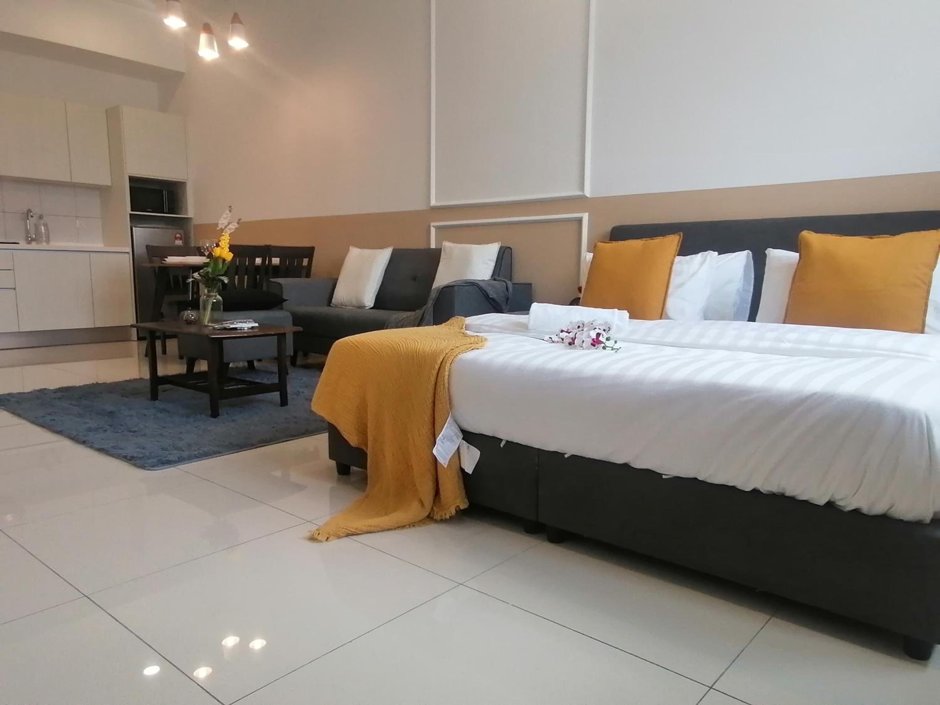 Chambers Residence by Grand Royal Suites