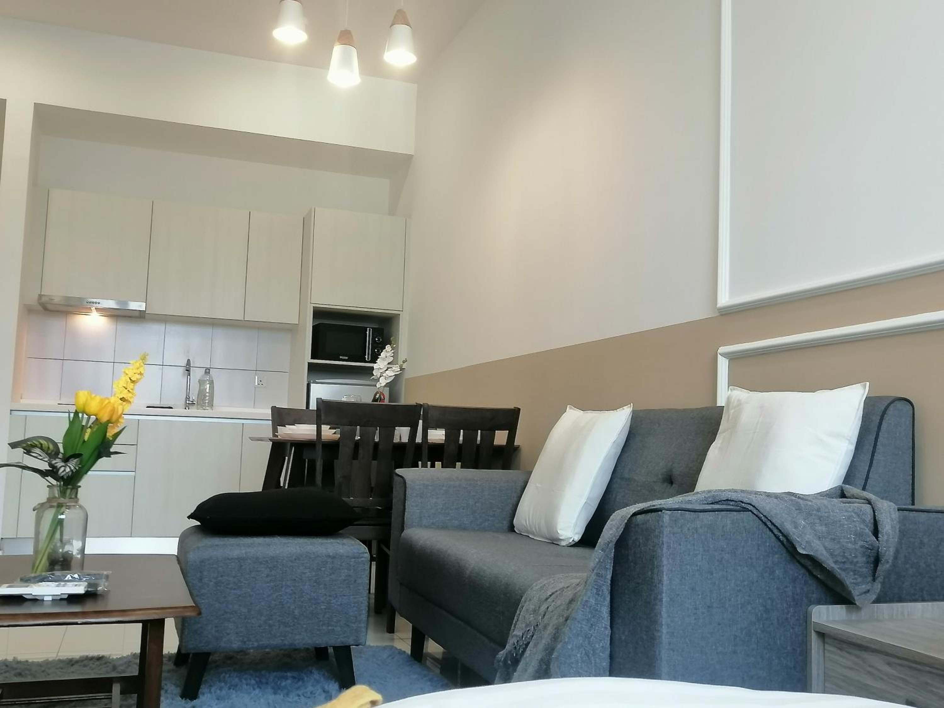 Chambers Residence by Grand Royal Suites