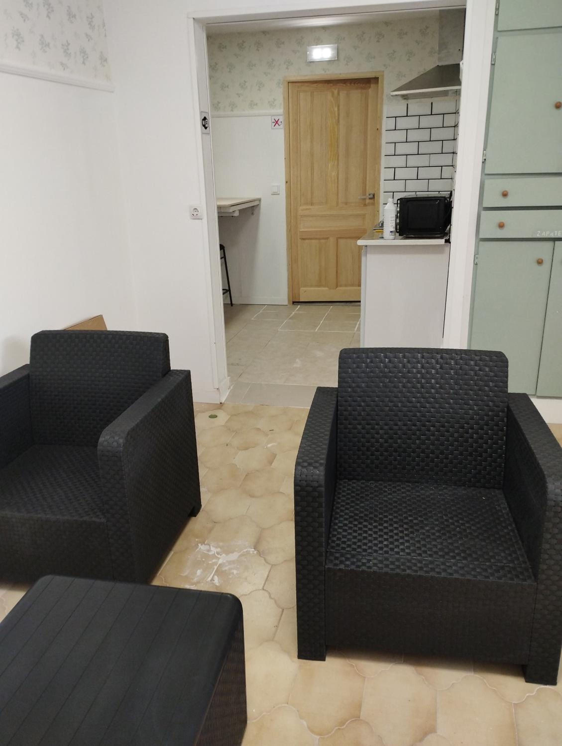 Hostel Bretema