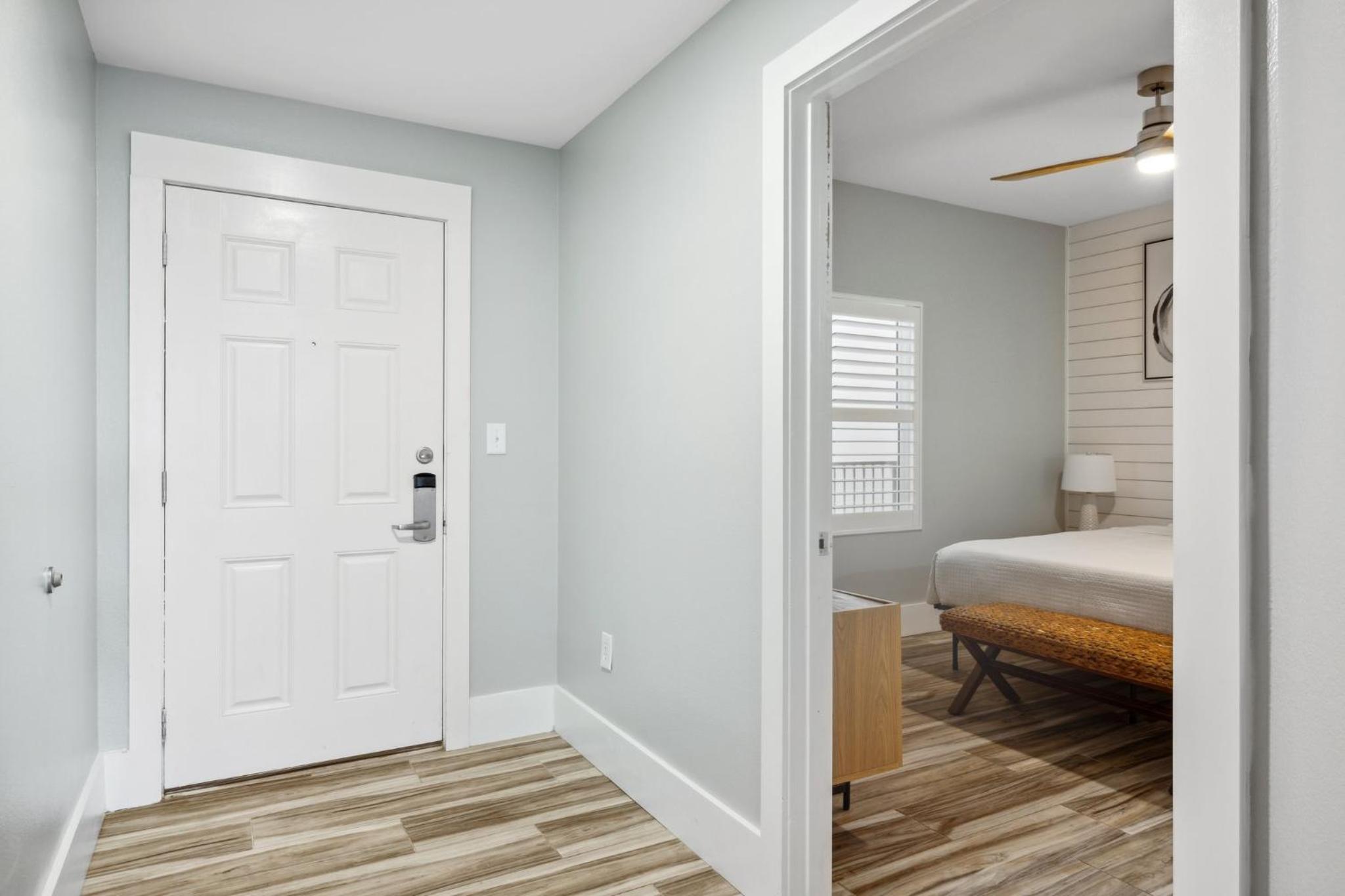 Laketown Wharf #137 by Nautical Properties view 2