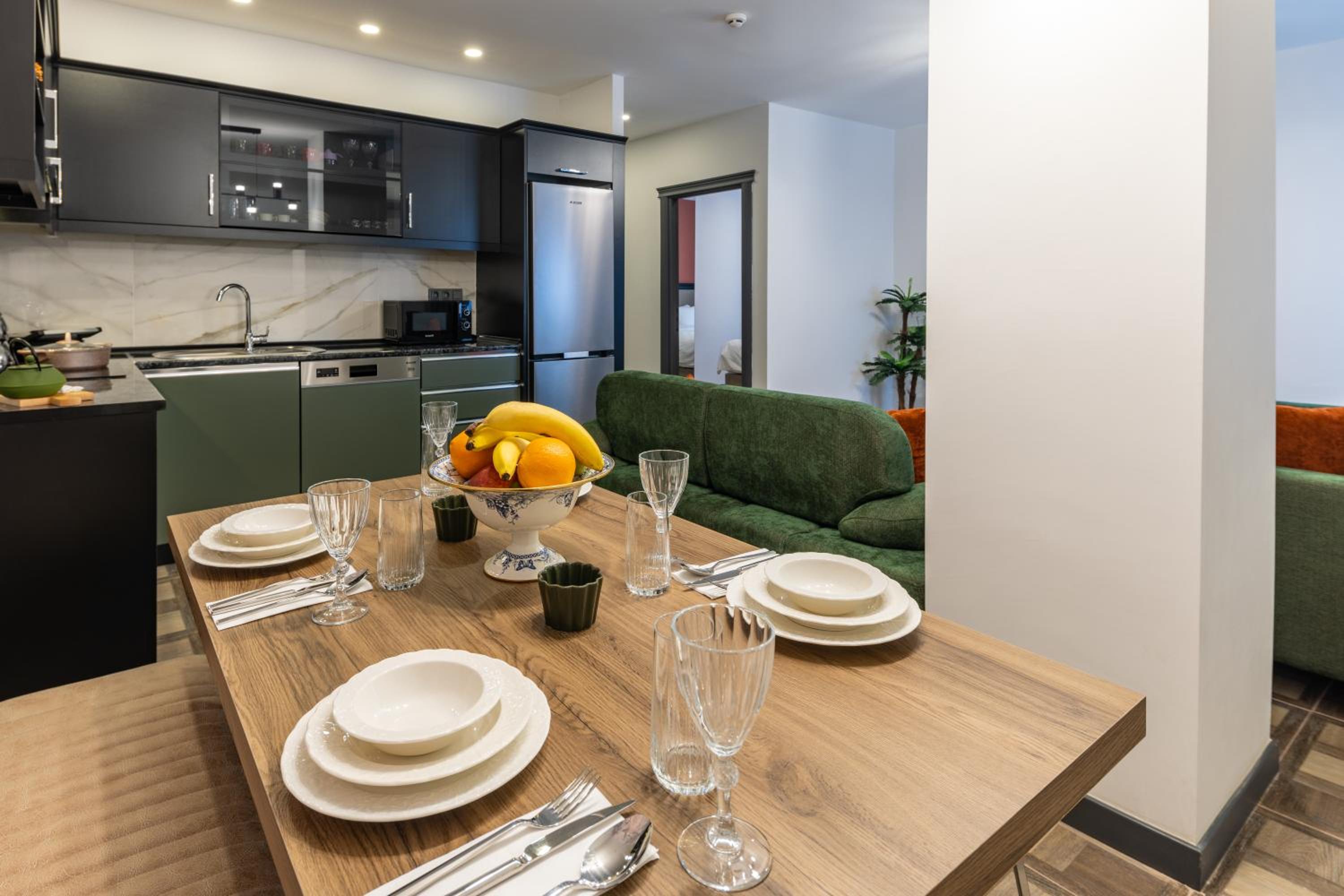 BayMari Suites Şehir Hayatı - Image 90