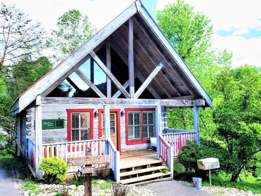 Hotel Adorable Shut'Er Inn