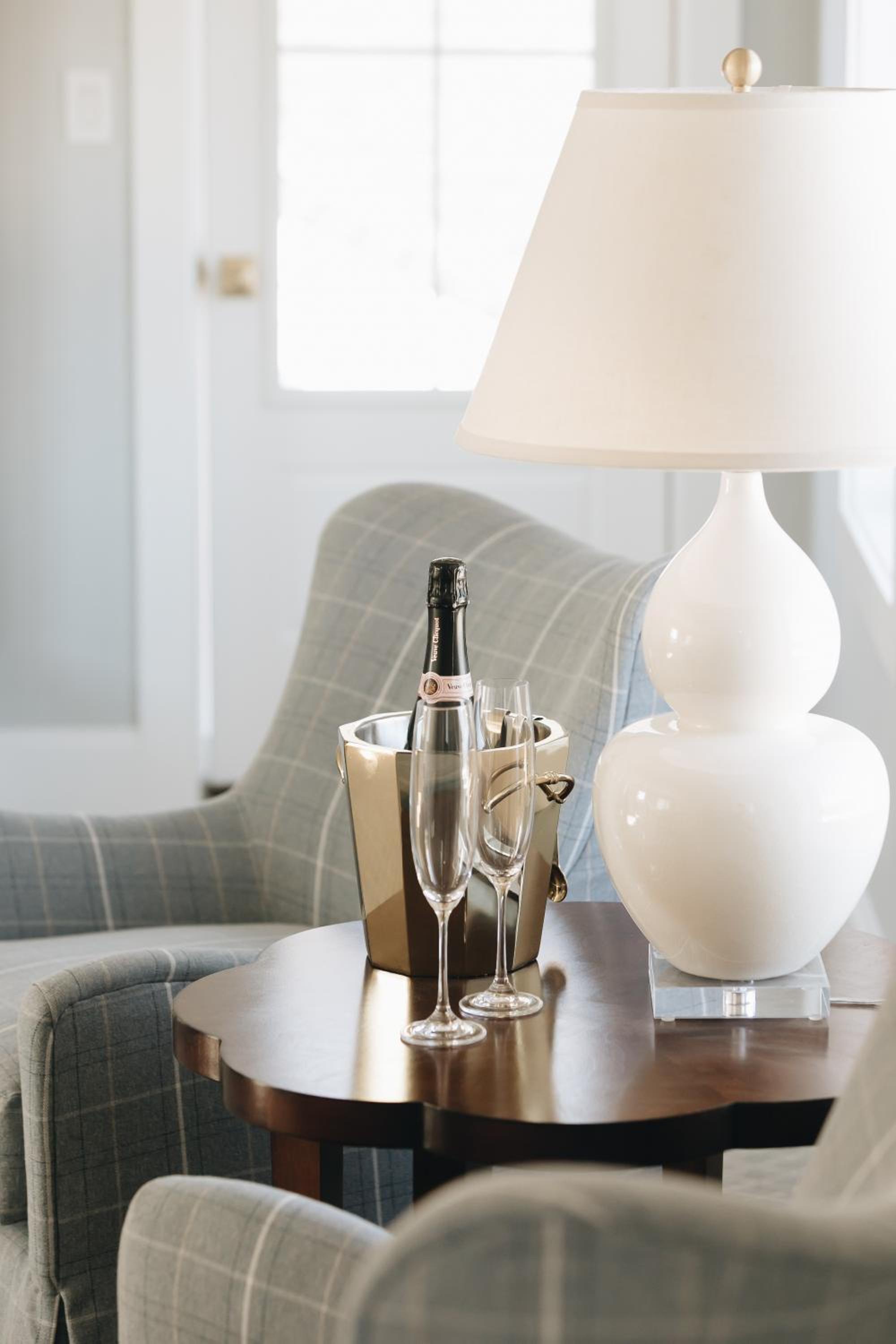 The Oaks Waterfront - Property Image 6