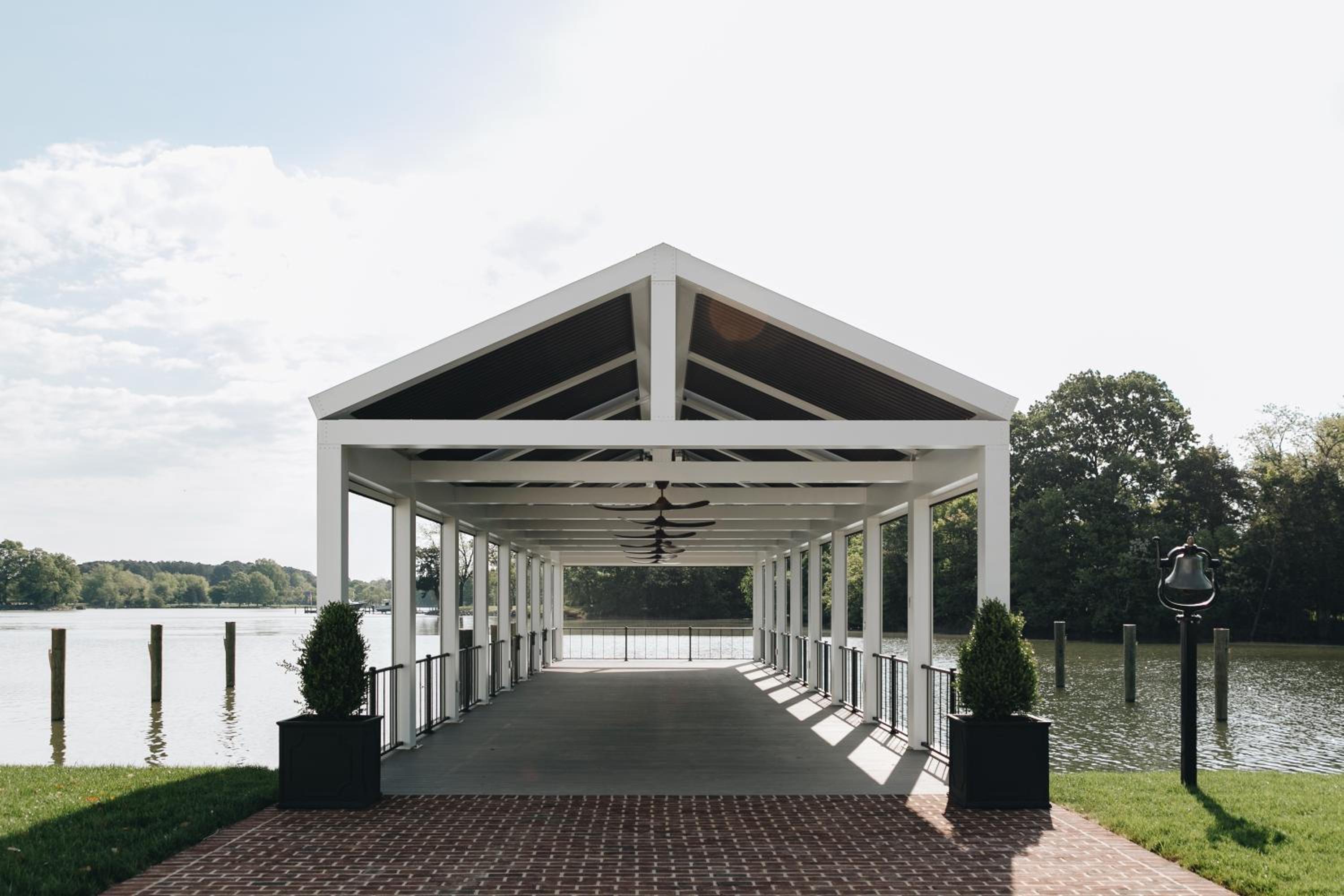 The Oaks Waterfront - Property Image 12