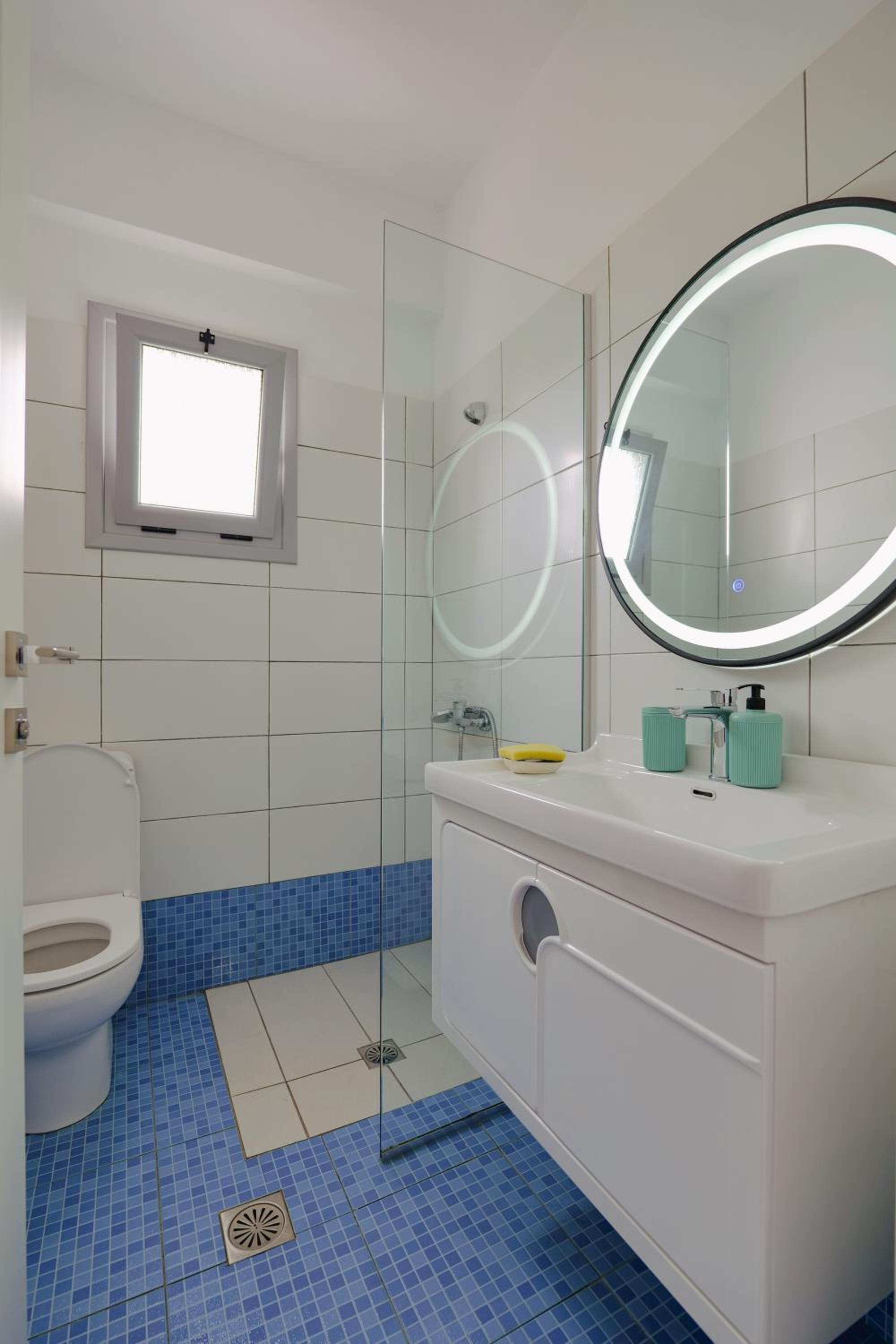 Violeta apartments Ksamil