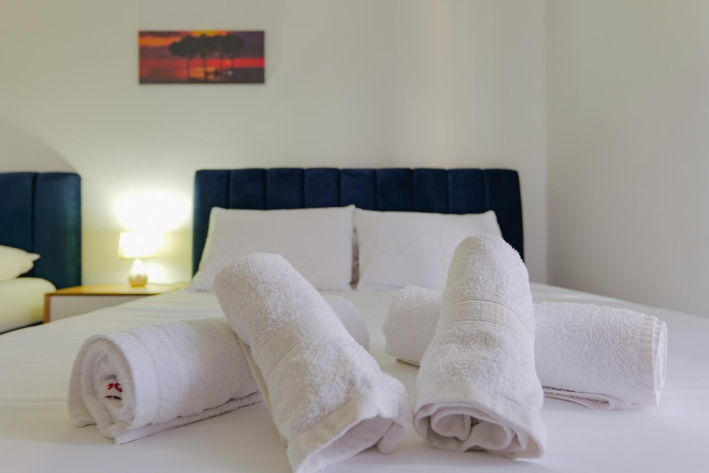 Violeta apartments Ksamil