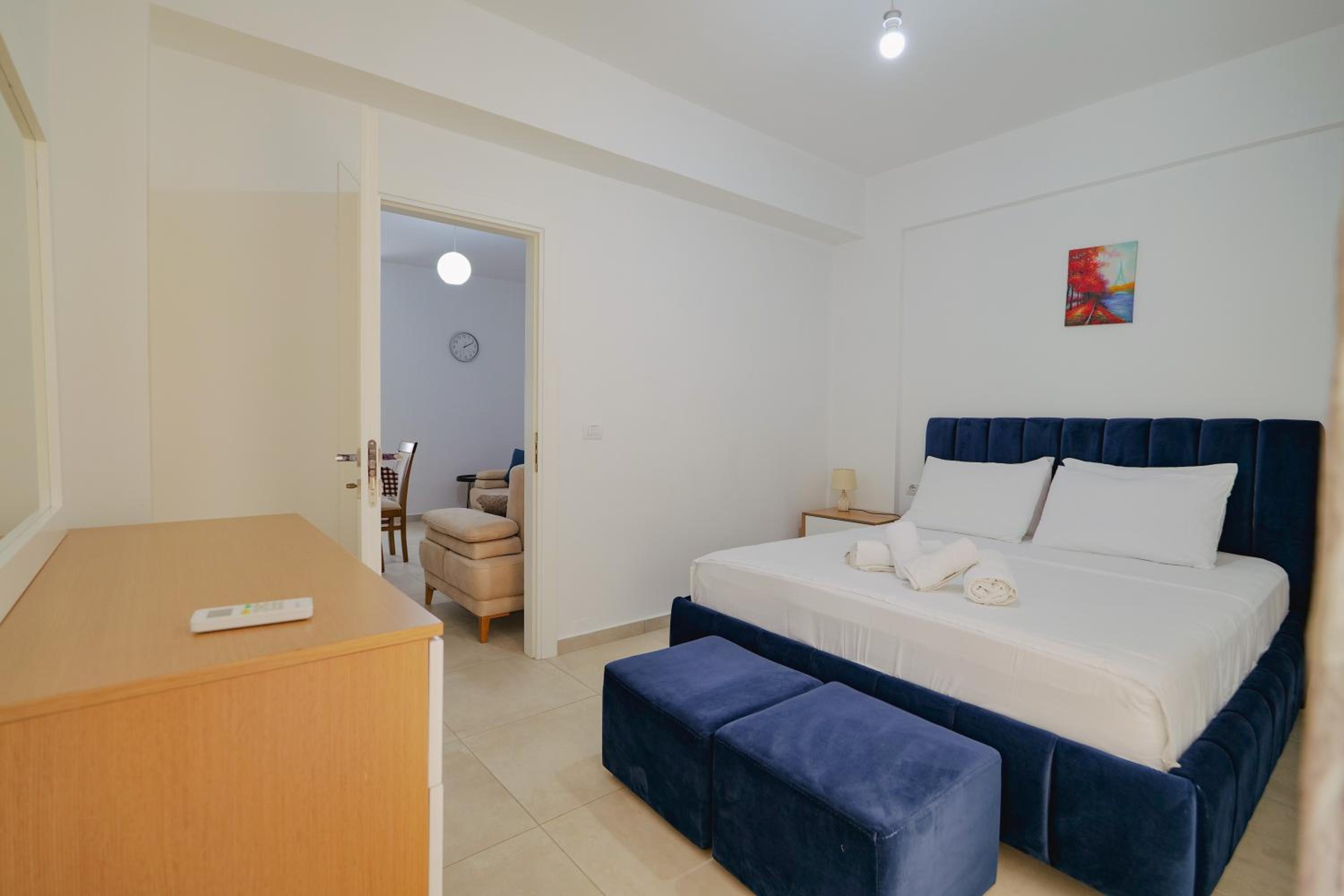 Violeta apartments Ksamil