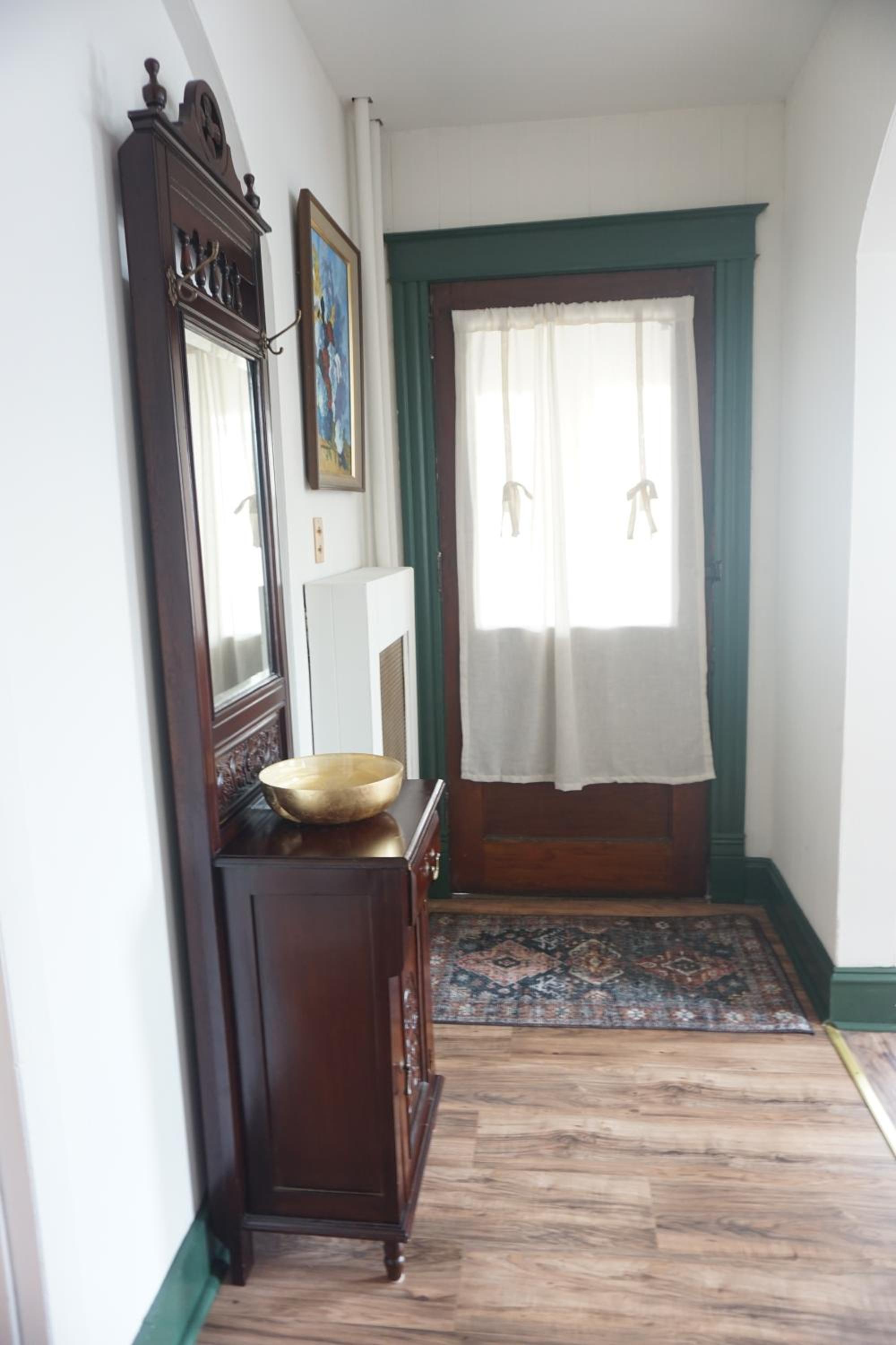 Charming Victorian Home In Historic District, photo 31