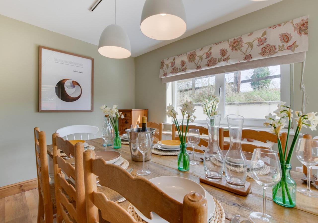 4 Bed in St. Wenn oc-p00886
