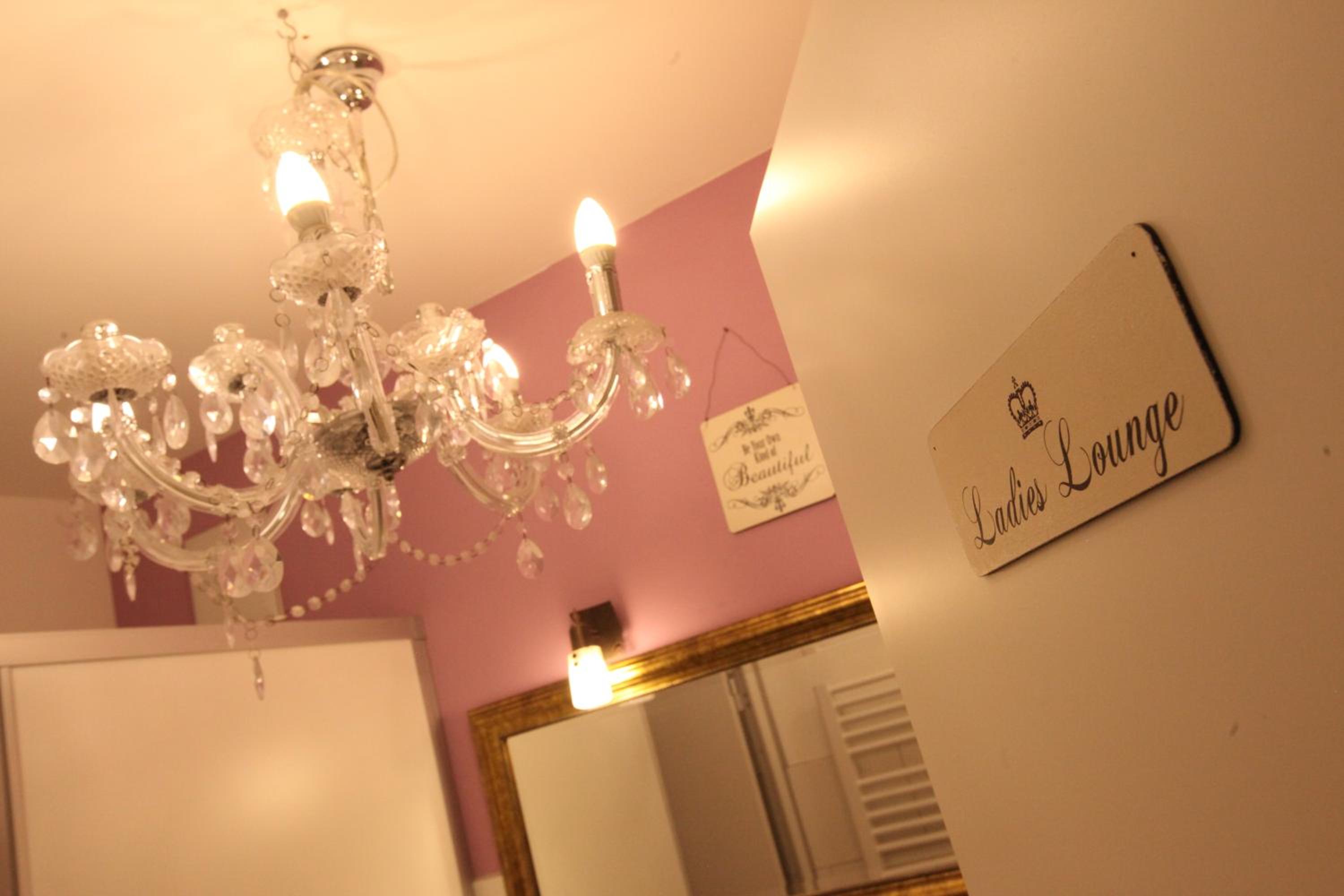 Old Kings Design Hostel