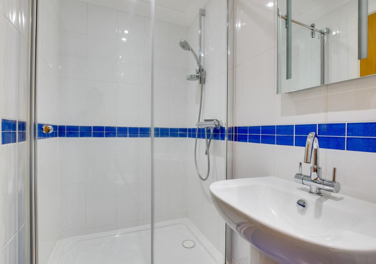 7 Bed in Ashton oc-p00891