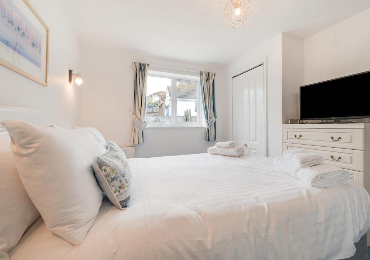 2 Bed in Porthleven oc-p00972