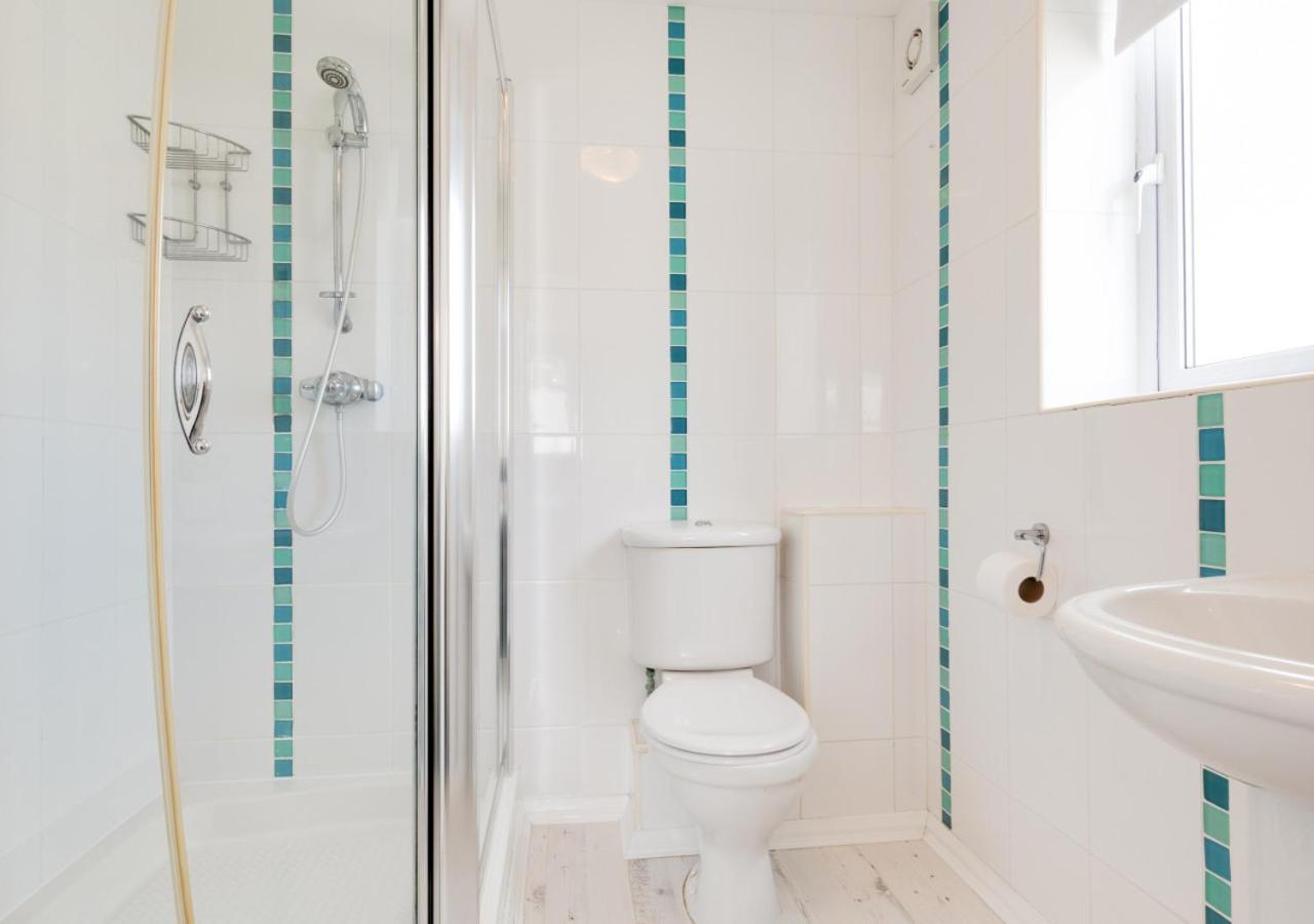 2 Bed in Porthleven oc-p00972