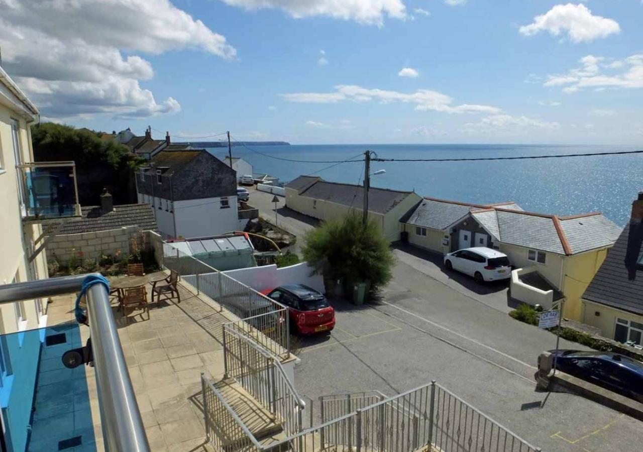 2 Bed in Porthleven oc-p00972