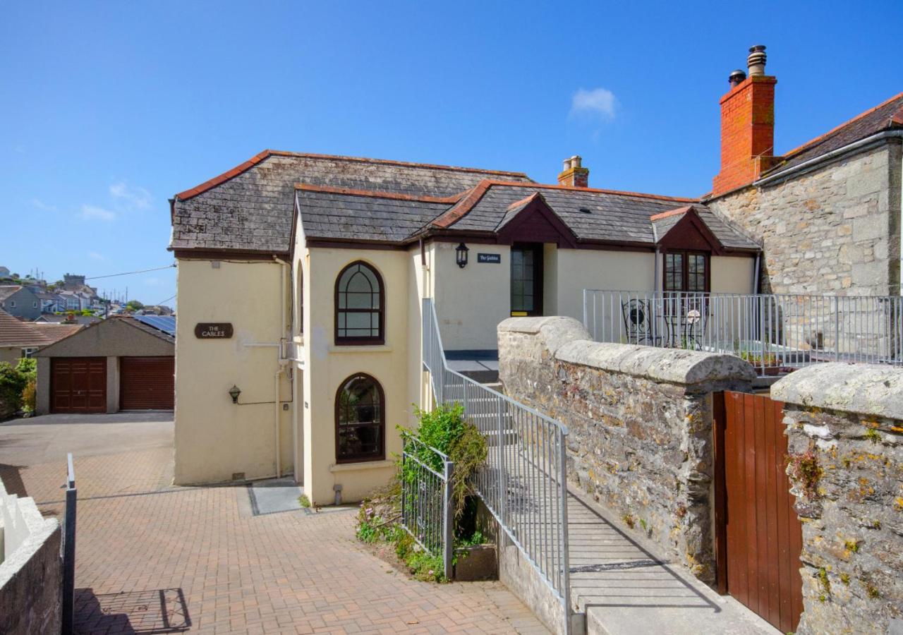 2 Bed in Porthleven oc-p00897