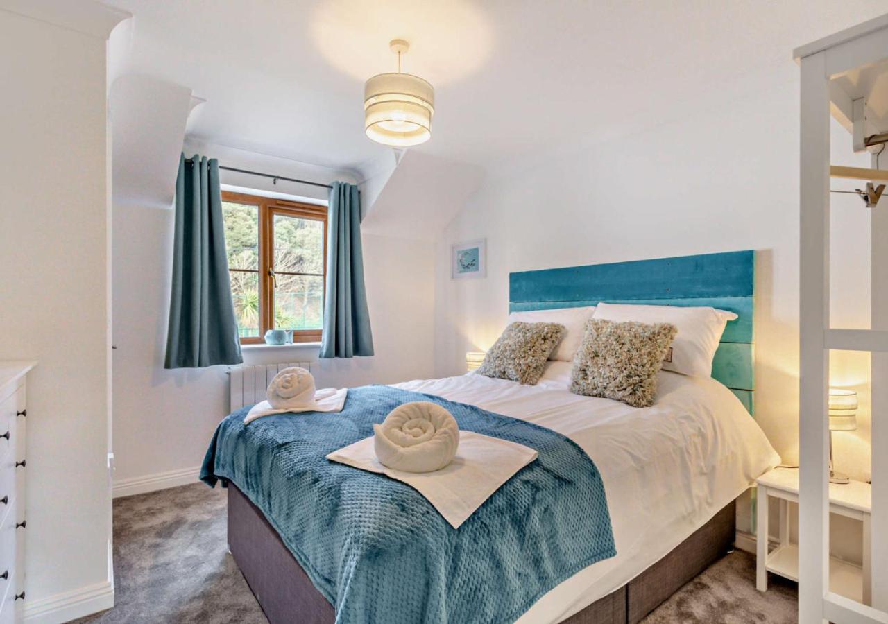 4 Bed in Portreath oc-p27289