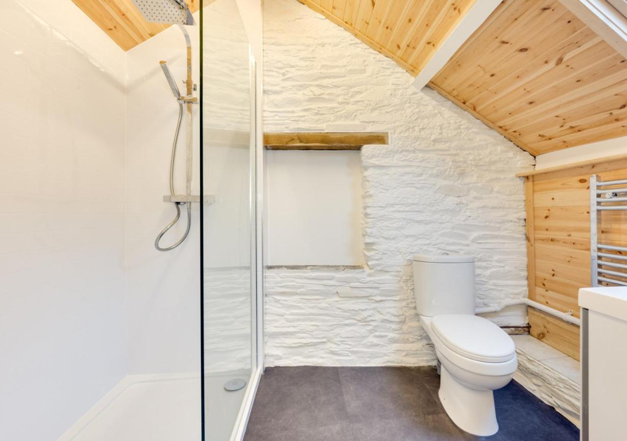 3 Bed in Boscastle oc-tchest