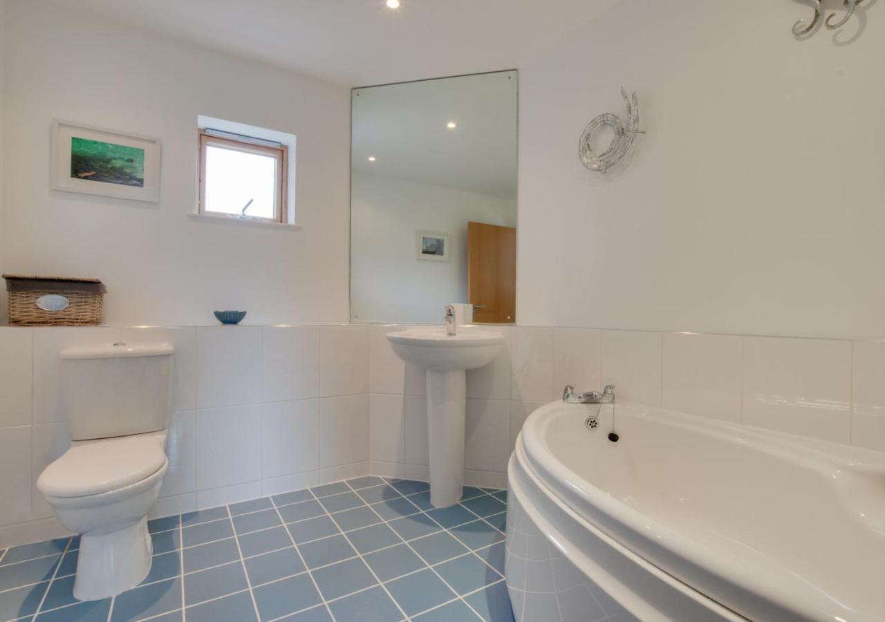 2 Bed in Porthleven oc-shorse