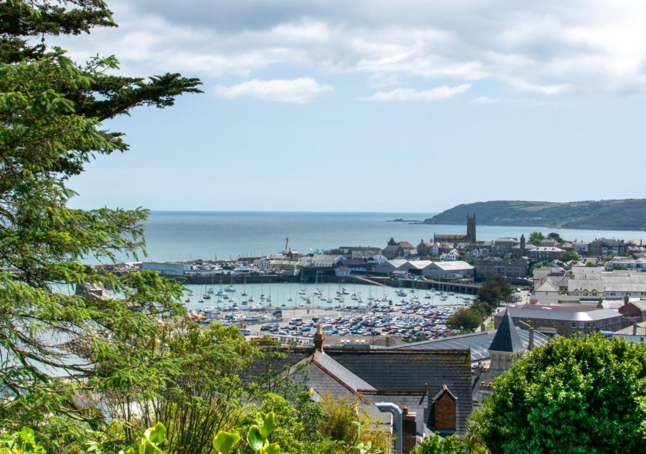 2 Bed in Penzance oc-trevid