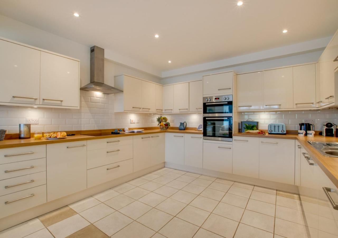 4 Bed in Little Petherick oc-urchpe