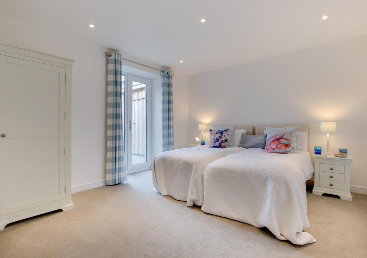 4 Bed in Little Petherick oc-urchpe